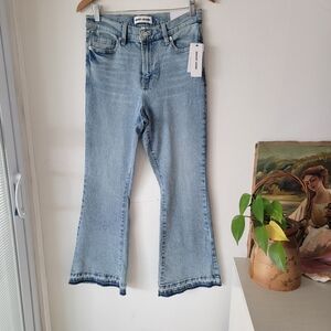 DKNY Women's High Rise Flare Jeans Size 8/29
